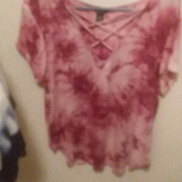 Shirt - Picture 1 of 4